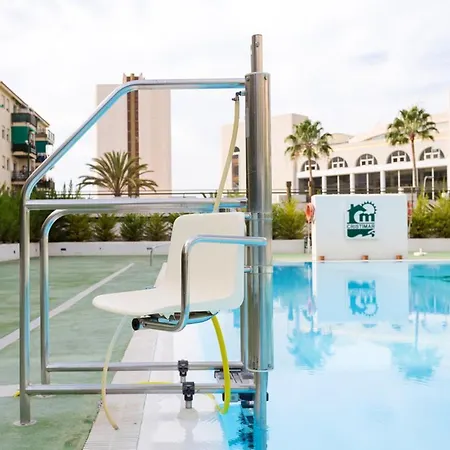 شقة 3 Bedrooms Appartement At Los Cristianos 50 M Away From The Beach With Sea View Shared Pool And Furnished Balcony لوس كريستيانوس